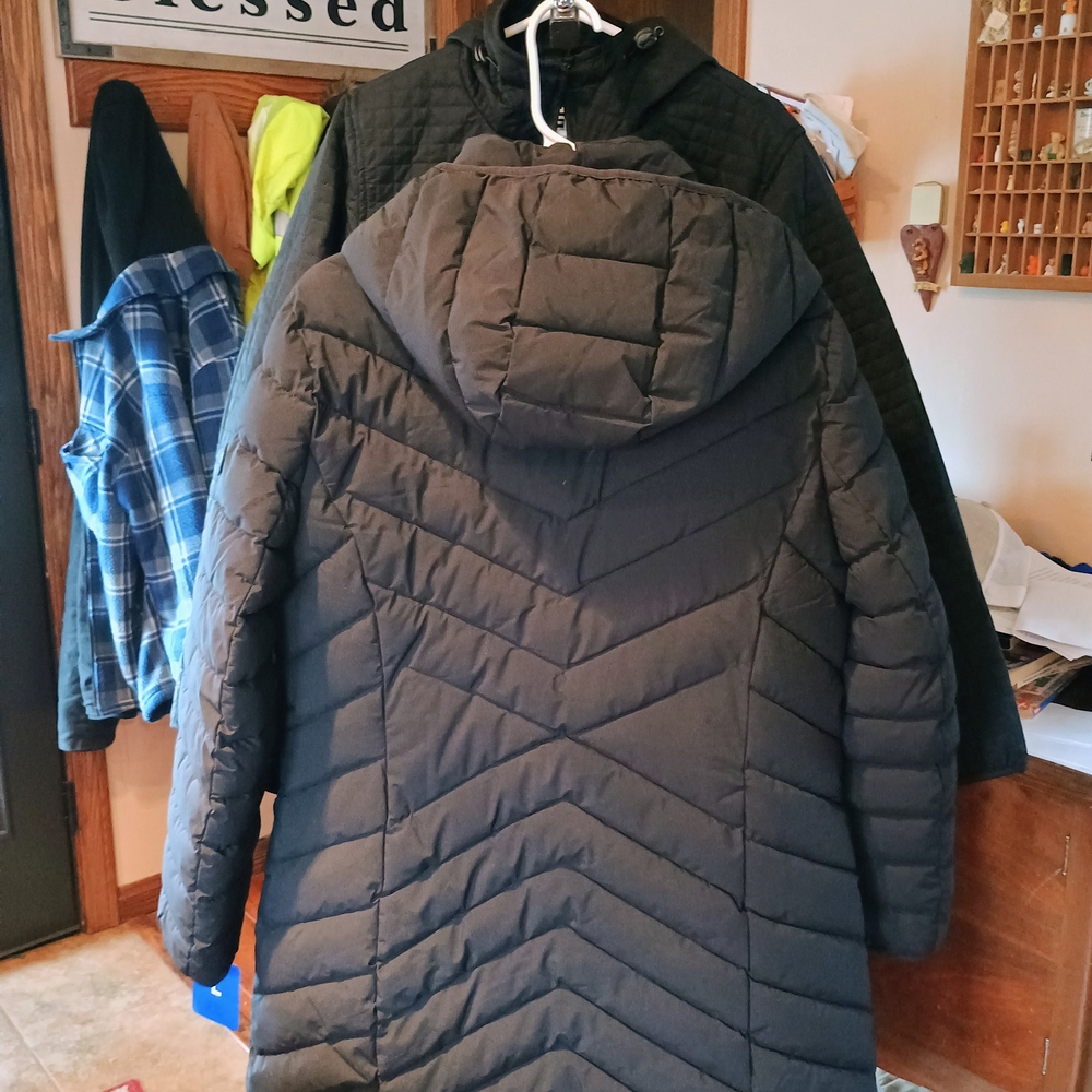 DKNY Women's Black Quilted Hooded Long Puffer Coat - Picture 2 of 5